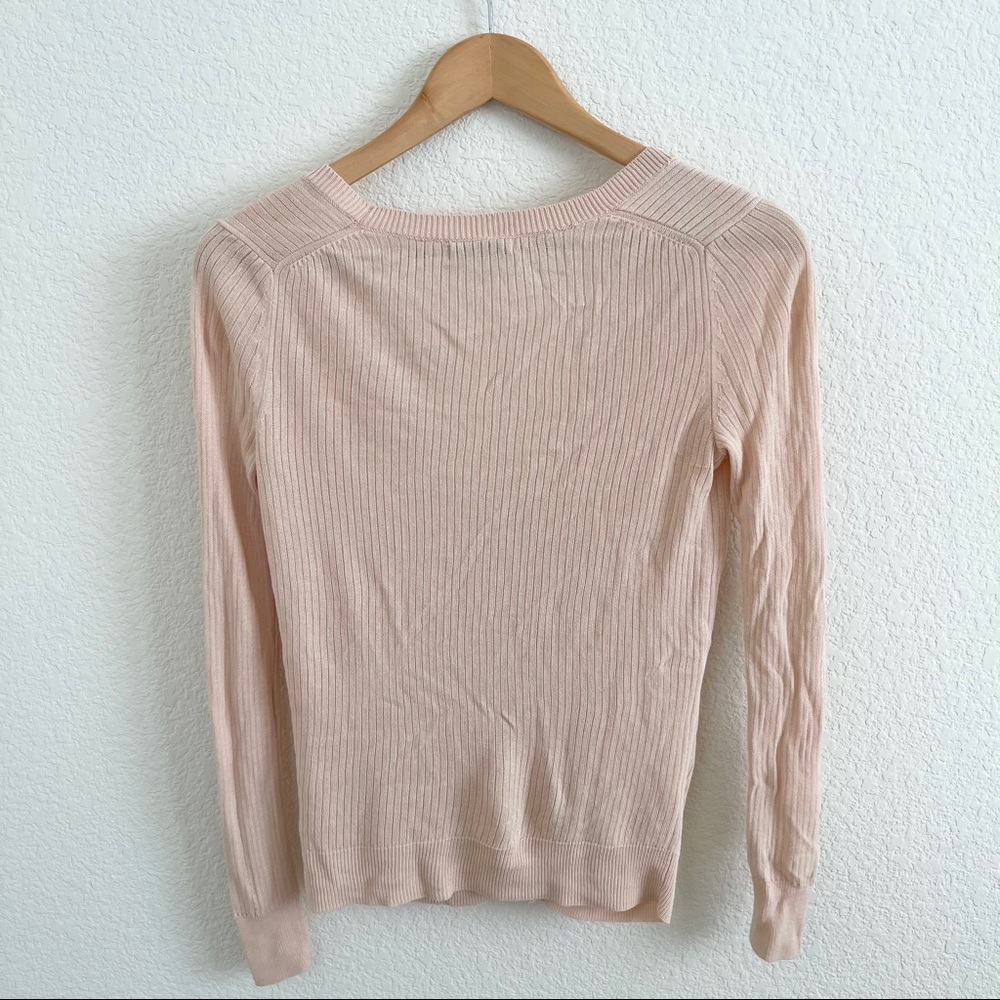 Adorable light pink deep v button up cardigan - Picture 5 of 6